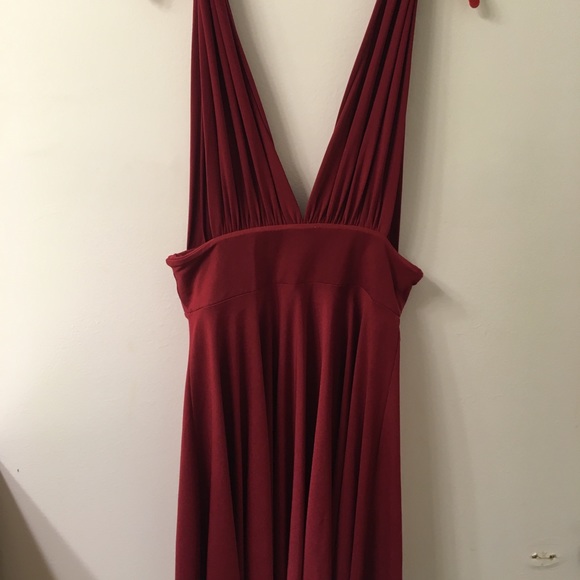 Red dress - Picture 2 of 3